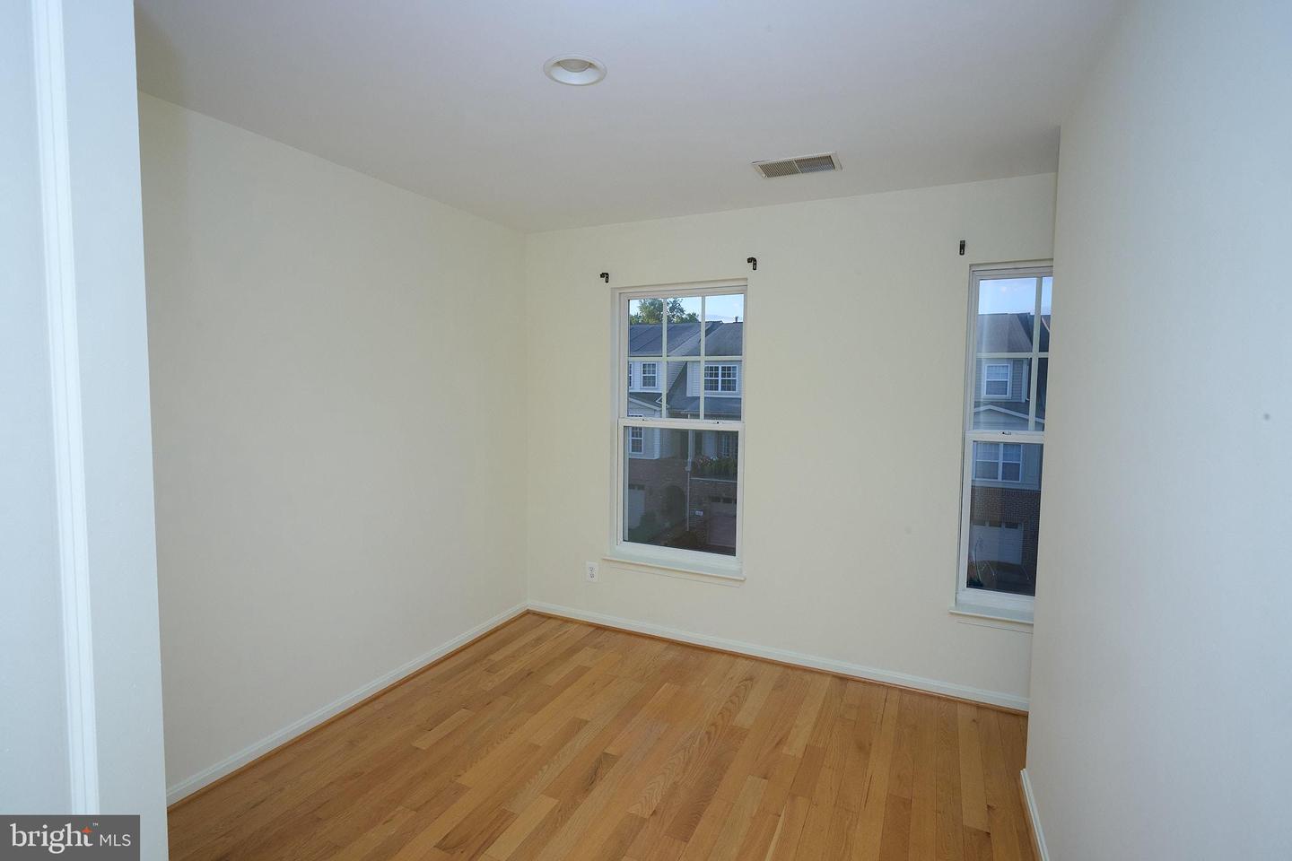 43259 SUNDERLEIGH SQ, BROADLANDS, Virginia 20148, 3 Bedrooms Bedrooms, ,3 BathroomsBathrooms,Residential,For sale,43259 SUNDERLEIGH SQ,VALO2110674 MLS # VALO2110674 43259 SUNDERLEIGH SQ, BROADLANDS, Virginia 20148, 3 Bedrooms Bedrooms, ,3 BathroomsBathrooms,Residential,For sale,43259 SUNDERLEIGH SQ,VALO2110674 MLS # VALO2110674