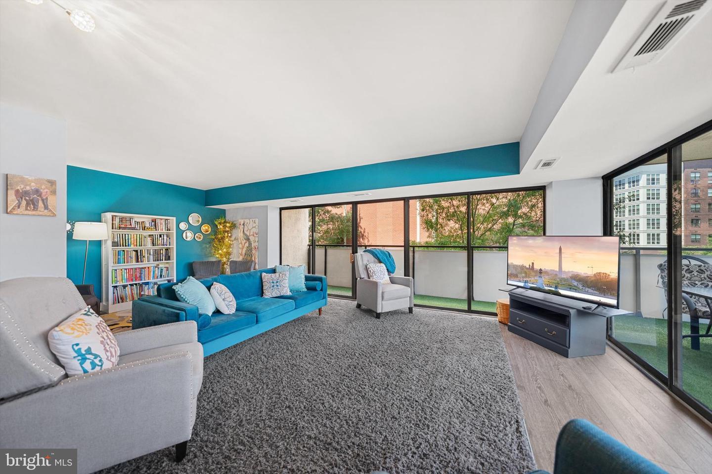 5300 COLUMBIA PIKE #315, ARLINGTON, Virginia 22204, 3 Bedrooms Bedrooms, ,2 BathroomsBathrooms,Residential,For sale,5300 COLUMBIA PIKE #315,VAAR2065774 MLS # VAAR2065774