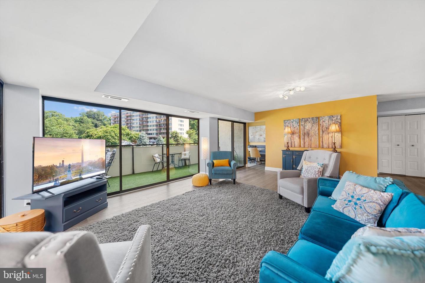 5300 COLUMBIA PIKE #315, ARLINGTON, Virginia 22204, 3 Bedrooms Bedrooms, ,2 BathroomsBathrooms,Residential,For sale,5300 COLUMBIA PIKE #315,VAAR2065774 MLS # VAAR2065774 5300 COLUMBIA PIKE #315, ARLINGTON, Virginia 22204, 3 Bedrooms Bedrooms, ,2 BathroomsBathrooms,Residential,For sale,5300 COLUMBIA PIKE #315,VAAR2065774 MLS # VAAR2065774