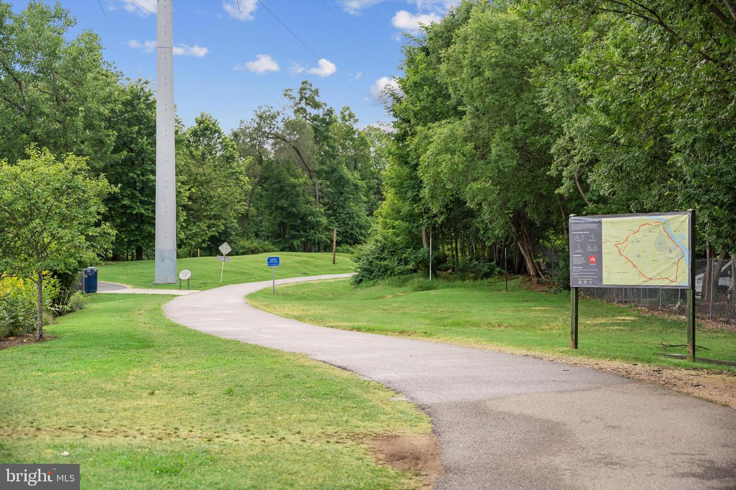 5300 COLUMBIA PIKE #315, ARLINGTON, Virginia 22204, 3 Bedrooms Bedrooms, ,2 BathroomsBathrooms,Residential,For sale,5300 COLUMBIA PIKE #315,VAAR2065774 MLS # VAAR2065774 5300 COLUMBIA PIKE #315, ARLINGTON, Virginia 22204, 3 Bedrooms Bedrooms, ,2 BathroomsBathrooms,Residential,For sale,5300 COLUMBIA PIKE #315,VAAR2065774 MLS # VAAR2065774