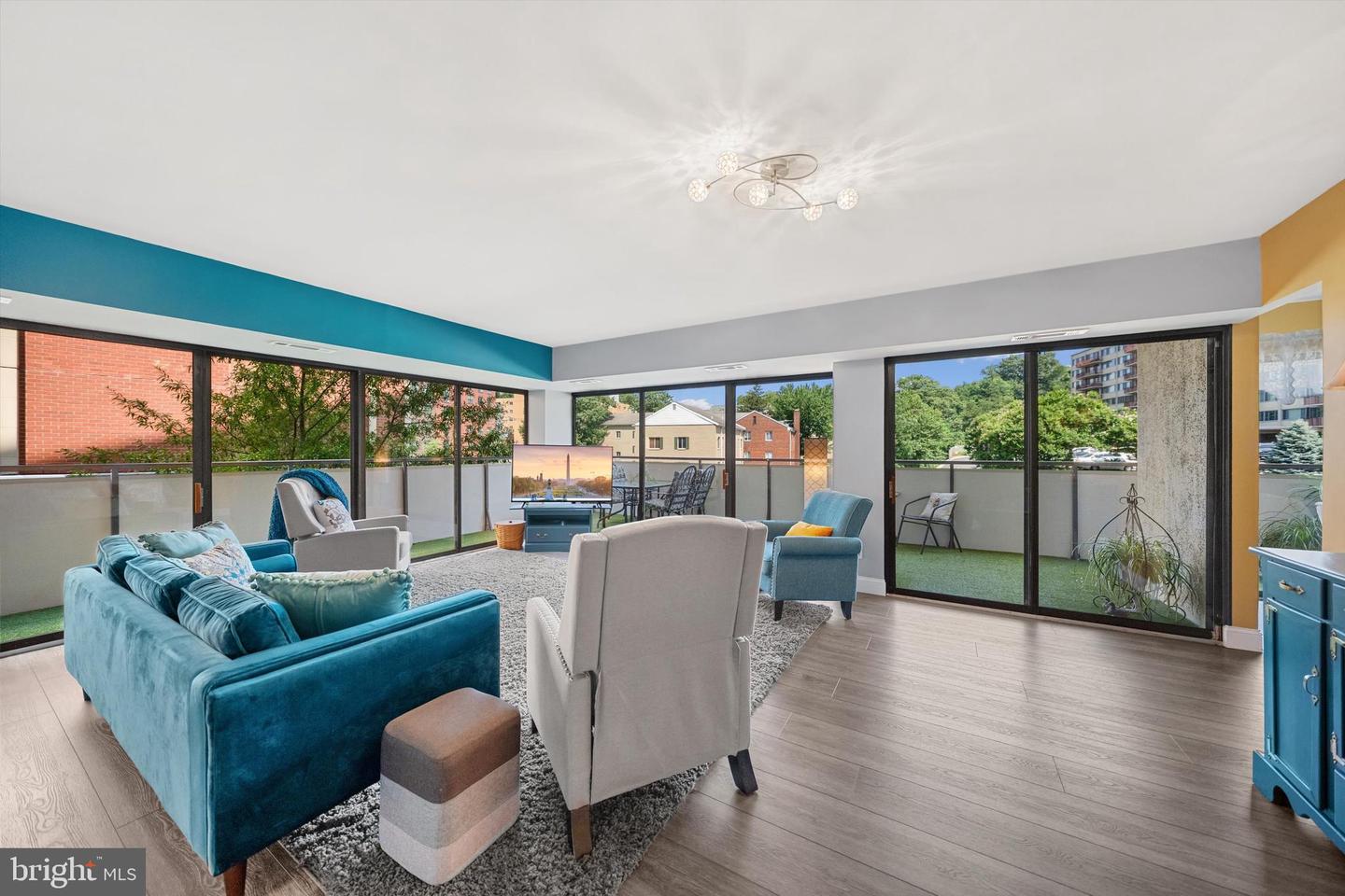 5300 COLUMBIA PIKE #315, ARLINGTON, Virginia 22204, 3 Bedrooms Bedrooms, ,2 BathroomsBathrooms,Residential,For sale,5300 COLUMBIA PIKE #315,VAAR2065774 MLS # VAAR2065774 5300 COLUMBIA PIKE #315, ARLINGTON, Virginia 22204, 3 Bedrooms Bedrooms, ,2 BathroomsBathrooms,Residential,For sale,5300 COLUMBIA PIKE #315,VAAR2065774 MLS # VAAR2065774