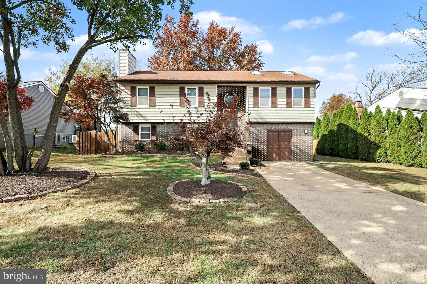 8572 KING CARTER ST, MANASSAS, Virginia 20110, 4 Bedrooms Bedrooms, ,2 BathroomsBathrooms,Residential,For sale,8572 KING CARTER ST,VAMN2009664 MLS # VAMN2009664