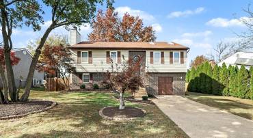 8572 KING CARTER ST, MANASSAS, Virginia 20110, 4 Bedrooms Bedrooms, ,2 BathroomsBathrooms,Residential,For sale,8572 KING CARTER ST,VAMN2009664 MLS # VAMN2009664