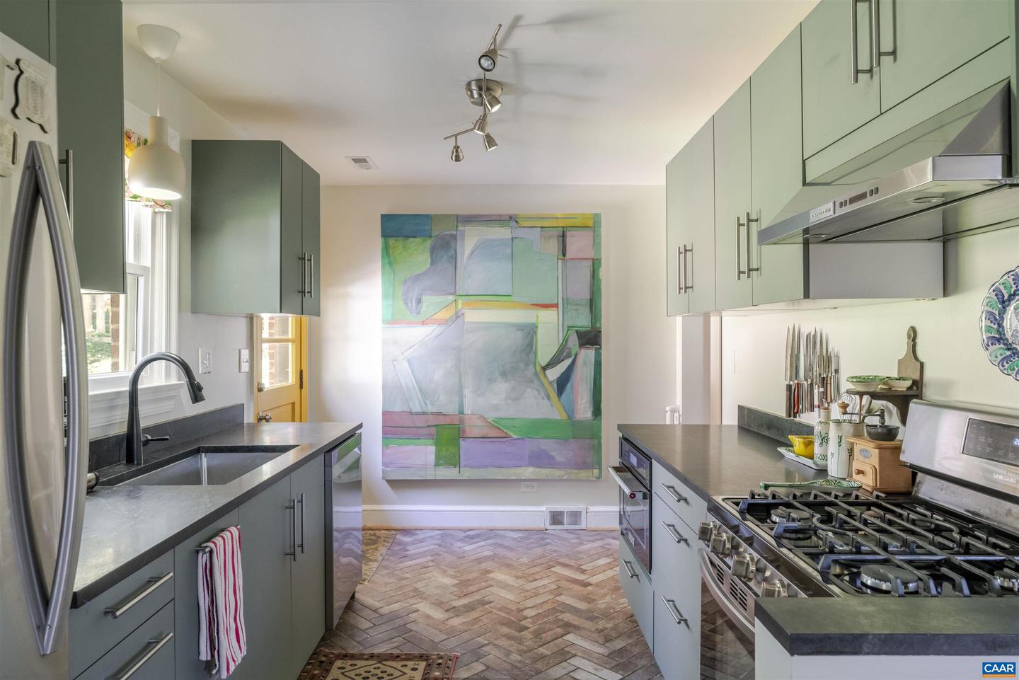 1531 RUGBY AVE, CHARLOTTESVILLE, Virginia 22903, 3 Bedrooms Bedrooms, ,2 BathroomsBathrooms,Residential,For sale,1531 RUGBY AVE,670744 MLS # 670744 1531 RUGBY AVE, CHARLOTTESVILLE, Virginia 22903, 3 Bedrooms Bedrooms, ,2 BathroomsBathrooms,Residential,For sale,1531 RUGBY AVE,670744 MLS # 670744