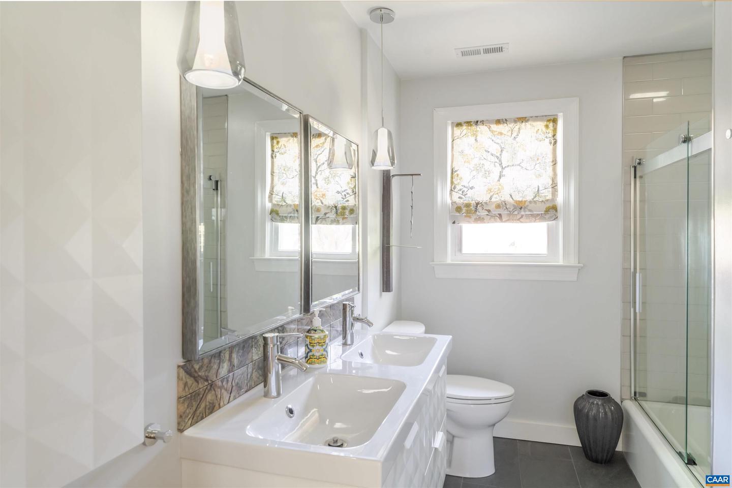 1531 RUGBY AVE, CHARLOTTESVILLE, Virginia 22903, 3 Bedrooms Bedrooms, ,2 BathroomsBathrooms,Residential,For sale,1531 RUGBY AVE,670744 MLS # 670744 1531 RUGBY AVE, CHARLOTTESVILLE, Virginia 22903, 3 Bedrooms Bedrooms, ,2 BathroomsBathrooms,Residential,For sale,1531 RUGBY AVE,670744 MLS # 670744