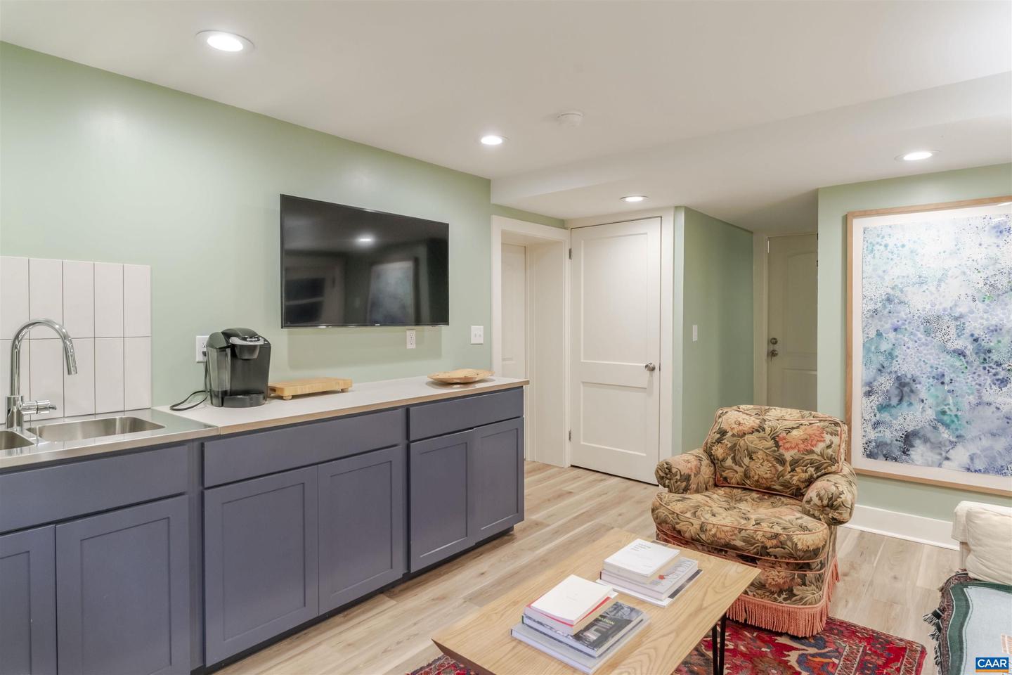 1531 RUGBY AVE, CHARLOTTESVILLE, Virginia 22903, 3 Bedrooms Bedrooms, ,2 BathroomsBathrooms,Residential,For sale,1531 RUGBY AVE,670744 MLS # 670744 1531 RUGBY AVE, CHARLOTTESVILLE, Virginia 22903, 3 Bedrooms Bedrooms, ,2 BathroomsBathrooms,Residential,For sale,1531 RUGBY AVE,670744 MLS # 670744