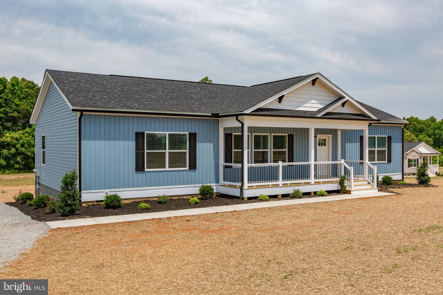 931 LEVI RD, GREEN BAY, Virginia 23942, 3 Bedrooms Bedrooms, 9 Rooms Rooms,2 BathroomsBathrooms,Residential,For sale,931 LEVI RD,VAPE2000034 MLS # VAPE2000034