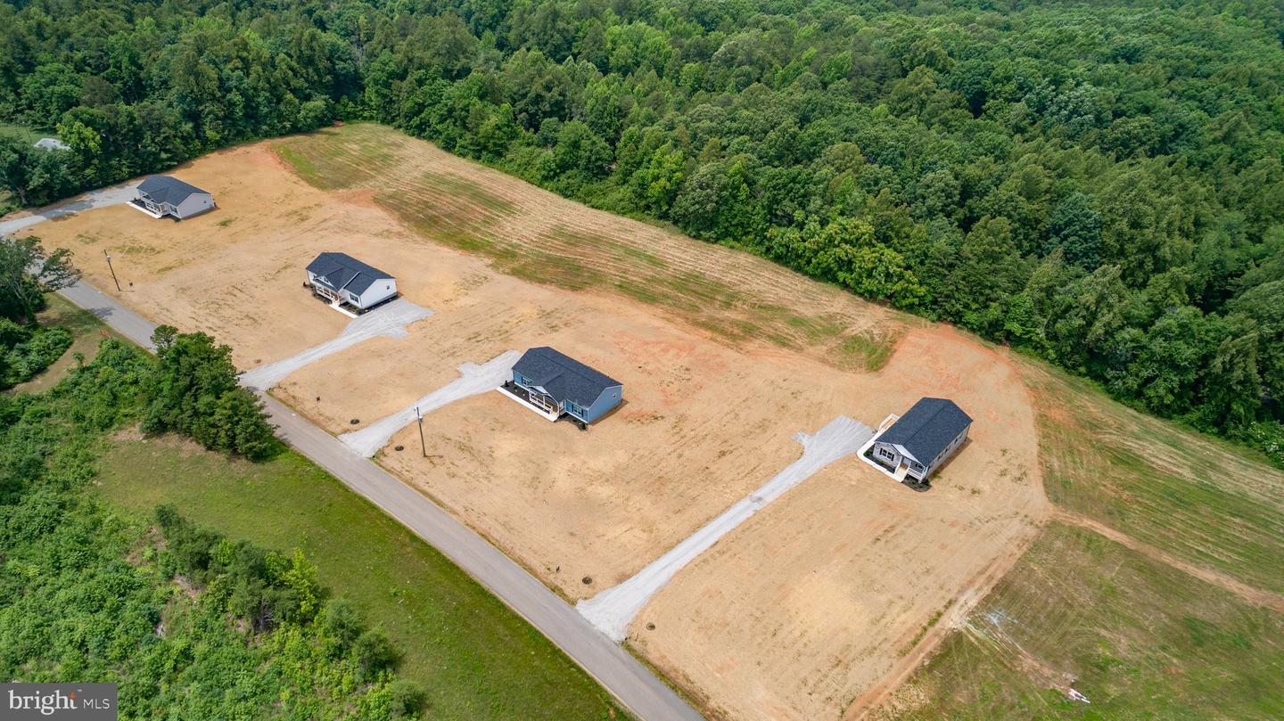 931 LEVI RD, GREEN BAY, Virginia 23942, 3 Bedrooms Bedrooms, 9 Rooms Rooms,2 BathroomsBathrooms,Residential,For sale,931 LEVI RD,VAPE2000034 MLS # VAPE2000034