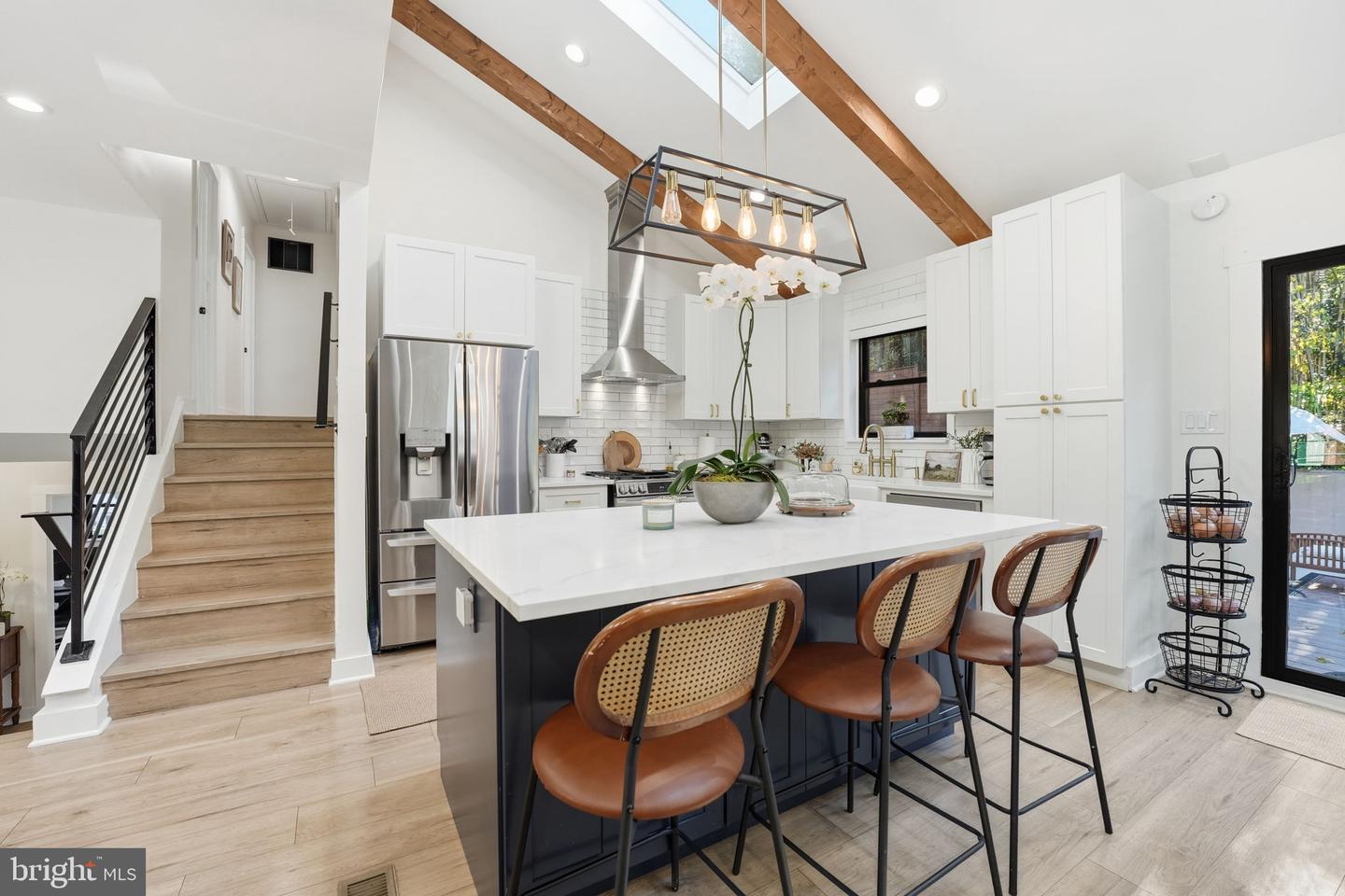 3662 VACATION LN, ARLINGTON, Virginia 22207, 4 Bedrooms Bedrooms, ,2 BathroomsBathrooms,Residential,For sale,3662 VACATION LN,VAAR2059136 MLS # VAAR2059136 3662 VACATION LN, ARLINGTON, Virginia 22207, 4 Bedrooms Bedrooms, ,2 BathroomsBathrooms,Residential,For sale,3662 VACATION LN,VAAR2059136 MLS # VAAR2059136