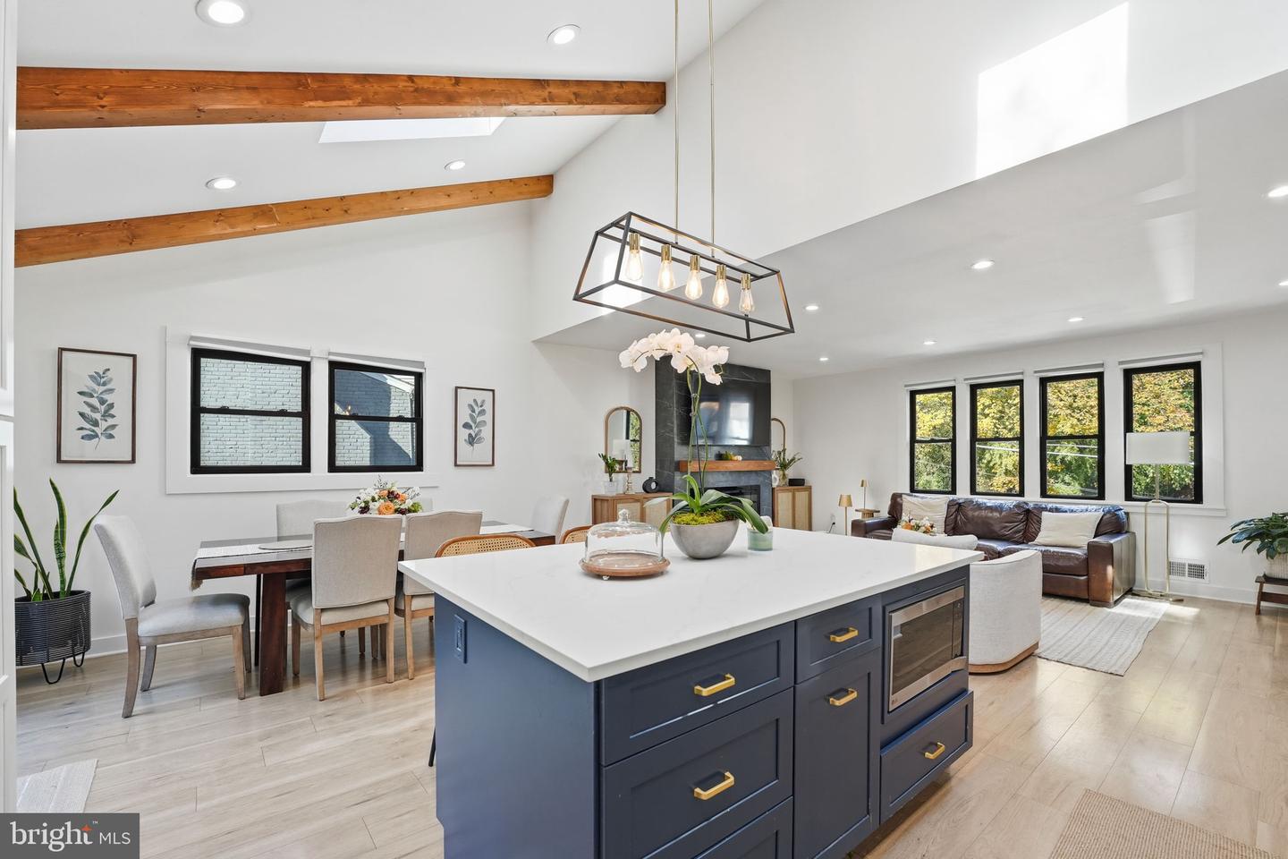 3662 VACATION LN, ARLINGTON, Virginia 22207, 4 Bedrooms Bedrooms, ,2 BathroomsBathrooms,Residential,For sale,3662 VACATION LN,VAAR2059136 MLS # VAAR2059136 3662 VACATION LN, ARLINGTON, Virginia 22207, 4 Bedrooms Bedrooms, ,2 BathroomsBathrooms,Residential,For sale,3662 VACATION LN,VAAR2059136 MLS # VAAR2059136