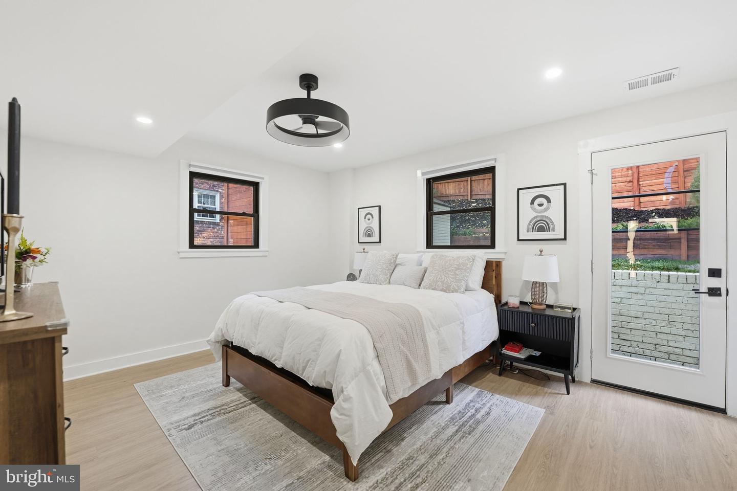 3662 VACATION LN, ARLINGTON, Virginia 22207, 4 Bedrooms Bedrooms, ,2 BathroomsBathrooms,Residential,For sale,3662 VACATION LN,VAAR2059136 MLS # VAAR2059136 3662 VACATION LN, ARLINGTON, Virginia 22207, 4 Bedrooms Bedrooms, ,2 BathroomsBathrooms,Residential,For sale,3662 VACATION LN,VAAR2059136 MLS # VAAR2059136