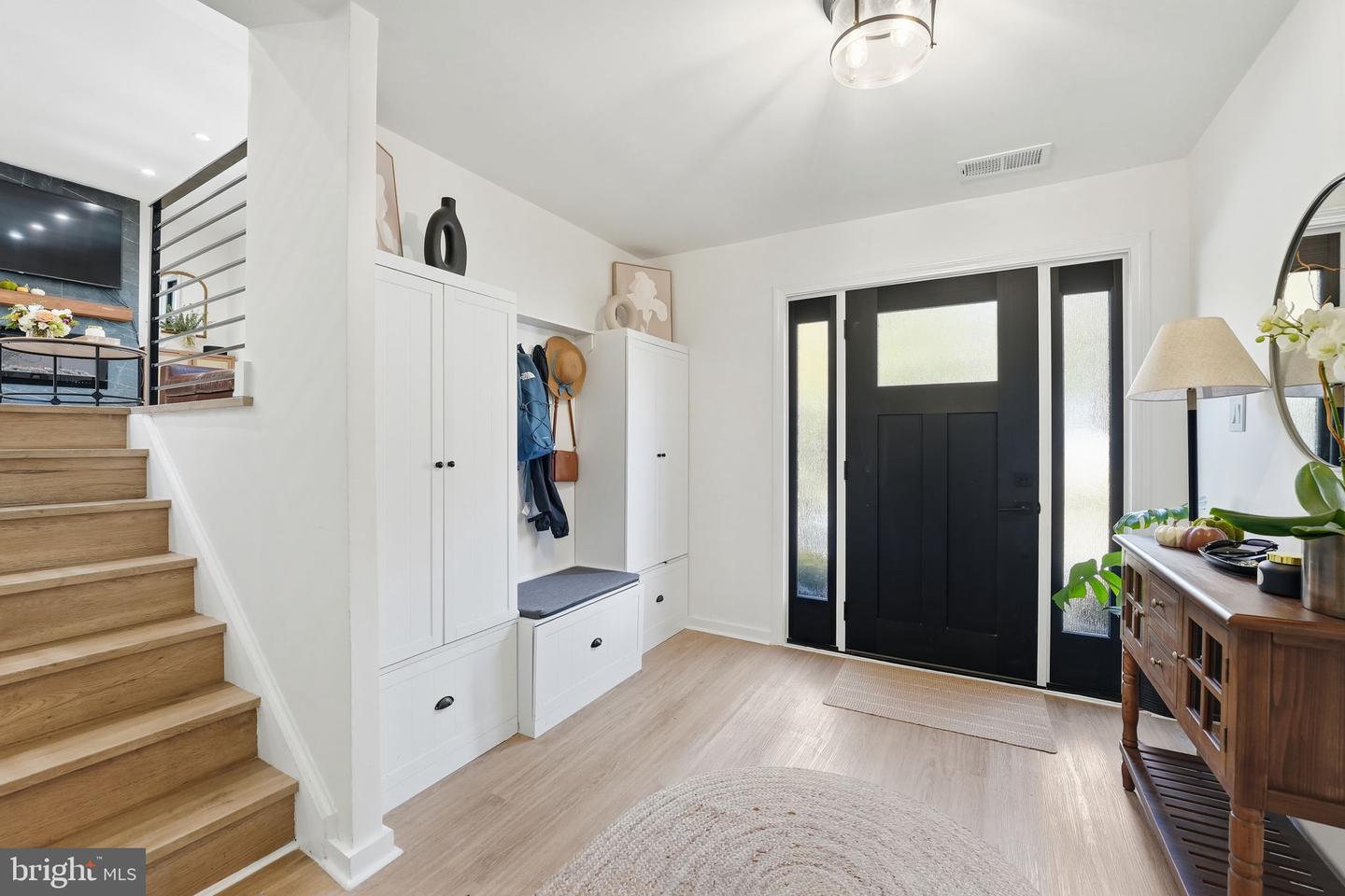 3662 VACATION LN, ARLINGTON, Virginia 22207, 4 Bedrooms Bedrooms, ,2 BathroomsBathrooms,Residential,For sale,3662 VACATION LN,VAAR2059136 MLS # VAAR2059136 3662 VACATION LN, ARLINGTON, Virginia 22207, 4 Bedrooms Bedrooms, ,2 BathroomsBathrooms,Residential,For sale,3662 VACATION LN,VAAR2059136 MLS # VAAR2059136