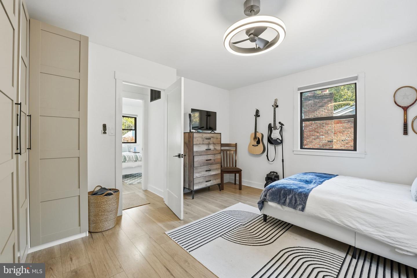 3662 VACATION LN, ARLINGTON, Virginia 22207, 4 Bedrooms Bedrooms, ,2 BathroomsBathrooms,Residential,For sale,3662 VACATION LN,VAAR2059136 MLS # VAAR2059136 3662 VACATION LN, ARLINGTON, Virginia 22207, 4 Bedrooms Bedrooms, ,2 BathroomsBathrooms,Residential,For sale,3662 VACATION LN,VAAR2059136 MLS # VAAR2059136