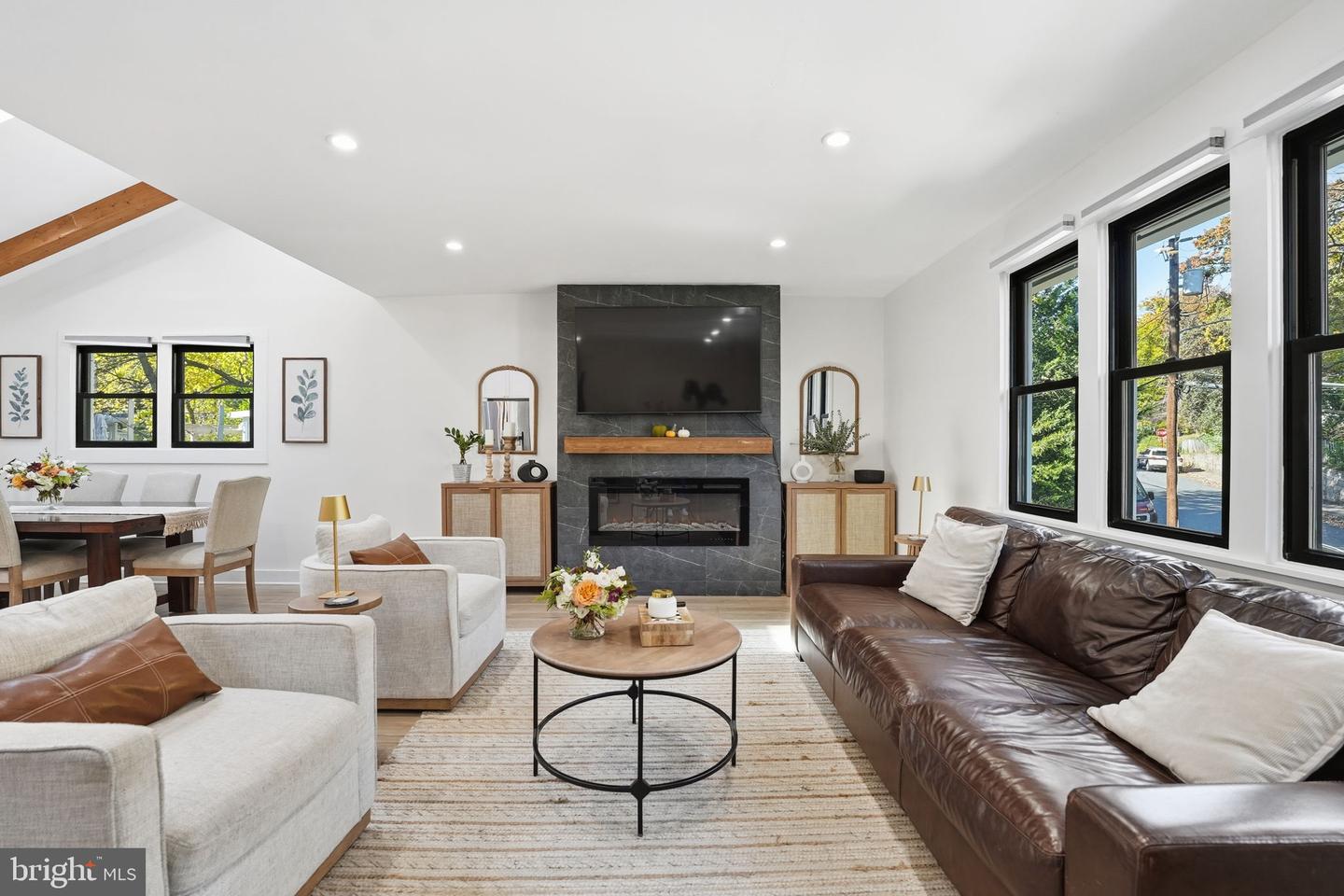 3662 VACATION LN, ARLINGTON, Virginia 22207, 4 Bedrooms Bedrooms, ,2 BathroomsBathrooms,Residential,For sale,3662 VACATION LN,VAAR2059136 MLS # VAAR2059136 3662 VACATION LN, ARLINGTON, Virginia 22207, 4 Bedrooms Bedrooms, ,2 BathroomsBathrooms,Residential,For sale,3662 VACATION LN,VAAR2059136 MLS # VAAR2059136