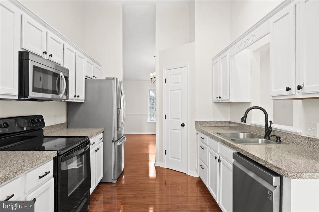 3712 W GLEN DOWER DR, FREDERICKSBURG, Virginia 22408, 3 Bedrooms Bedrooms, ,2 BathroomsBathrooms,Residential,3712 W GLEN DOWER DR,VASP2036908 MLS # VASP2036908