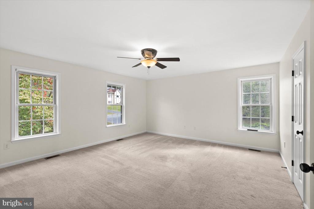 3712 W GLEN DOWER DR, FREDERICKSBURG, Virginia 22408, 3 Bedrooms Bedrooms, ,2 BathroomsBathrooms,Residential,3712 W GLEN DOWER DR,VASP2036908 MLS # VASP2036908