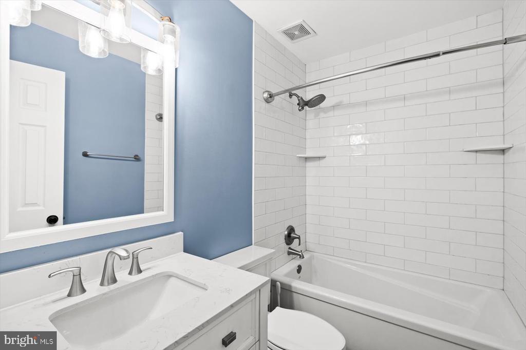 3712 W GLEN DOWER DR, FREDERICKSBURG, Virginia 22408, 3 Bedrooms Bedrooms, ,2 BathroomsBathrooms,Residential,3712 W GLEN DOWER DR,VASP2036908 MLS # VASP2036908