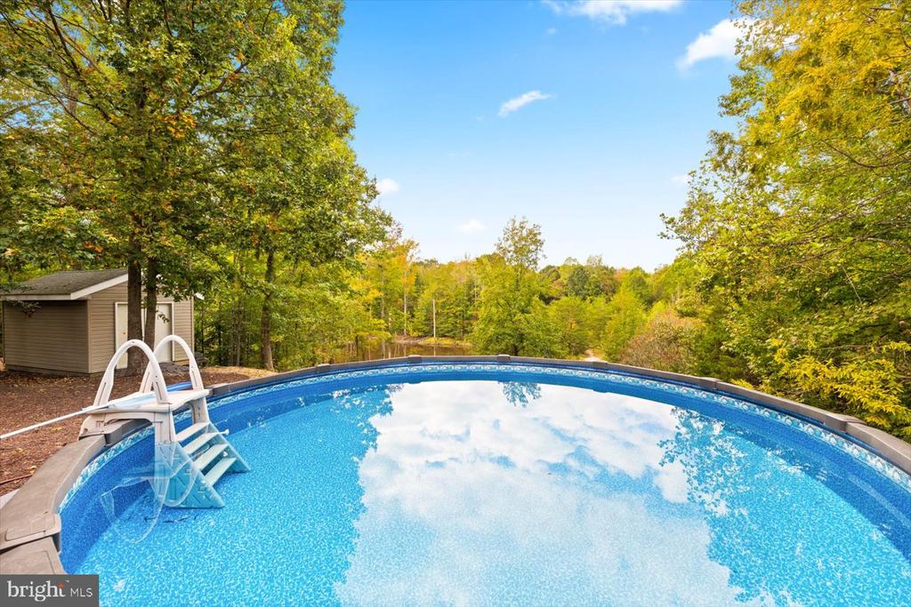 3712 W GLEN DOWER DR, FREDERICKSBURG, Virginia 22408, 3 Bedrooms Bedrooms, ,2 BathroomsBathrooms,Residential,3712 W GLEN DOWER DR,VASP2036908 MLS # VASP2036908