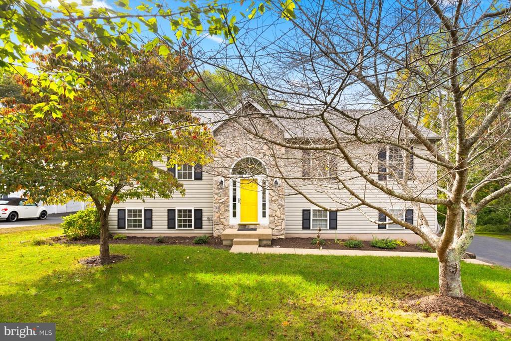 3712 W GLEN DOWER DR, FREDERICKSBURG, Virginia 22408, 3 Bedrooms Bedrooms, ,2 BathroomsBathrooms,Residential,3712 W GLEN DOWER DR,VASP2036908 MLS # VASP2036908