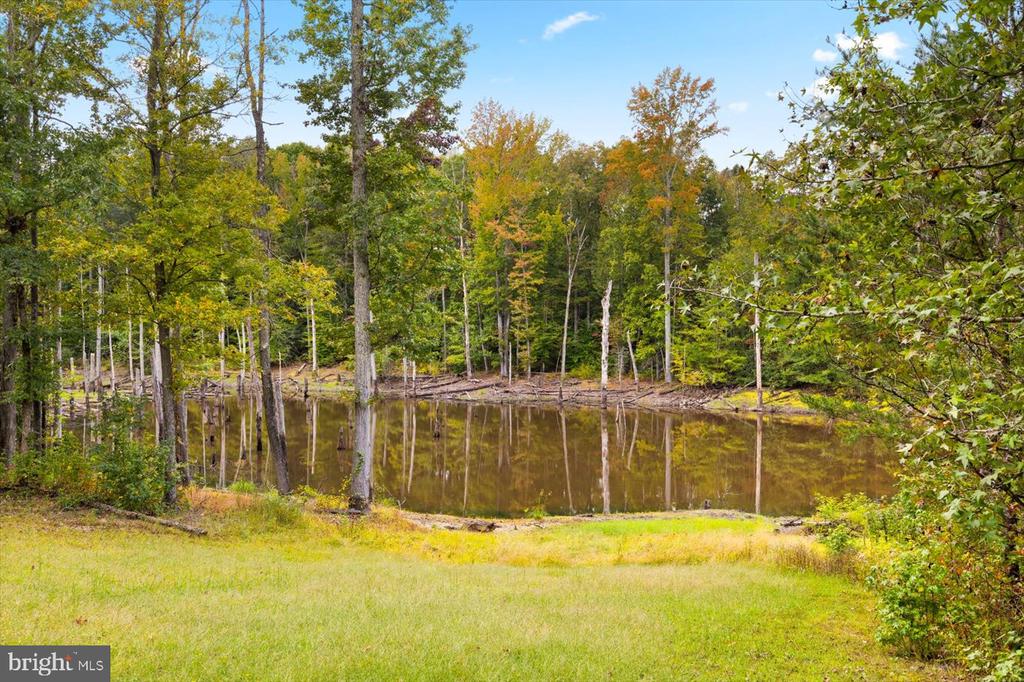 3712 W GLEN DOWER DR, FREDERICKSBURG, Virginia 22408, 3 Bedrooms Bedrooms, ,2 BathroomsBathrooms,Residential,3712 W GLEN DOWER DR,VASP2036908 MLS # VASP2036908