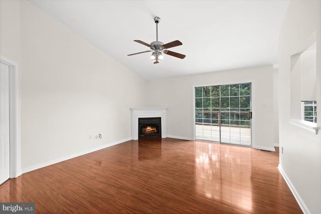 3712 W GLEN DOWER DR, FREDERICKSBURG, Virginia 22408, 3 Bedrooms Bedrooms, ,2 BathroomsBathrooms,Residential,3712 W GLEN DOWER DR,VASP2036908 MLS # VASP2036908