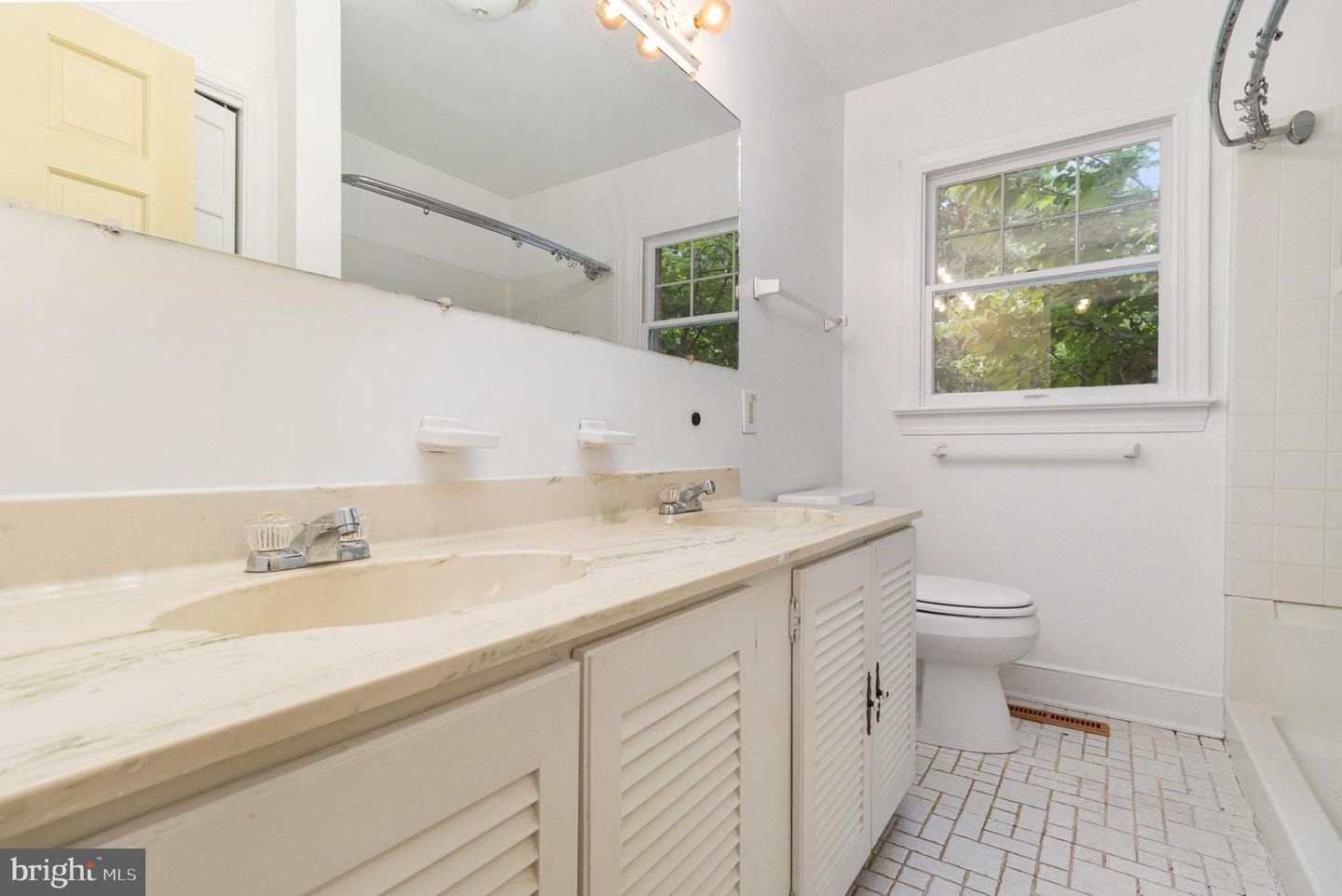 7512 MARMION LN, KING GEORGE, Virginia 22485, 4 Bedrooms Bedrooms, ,3 BathroomsBathrooms,Residential,For sale,7512 MARMION LN,VAKG2006736 MLS # VAKG2006736