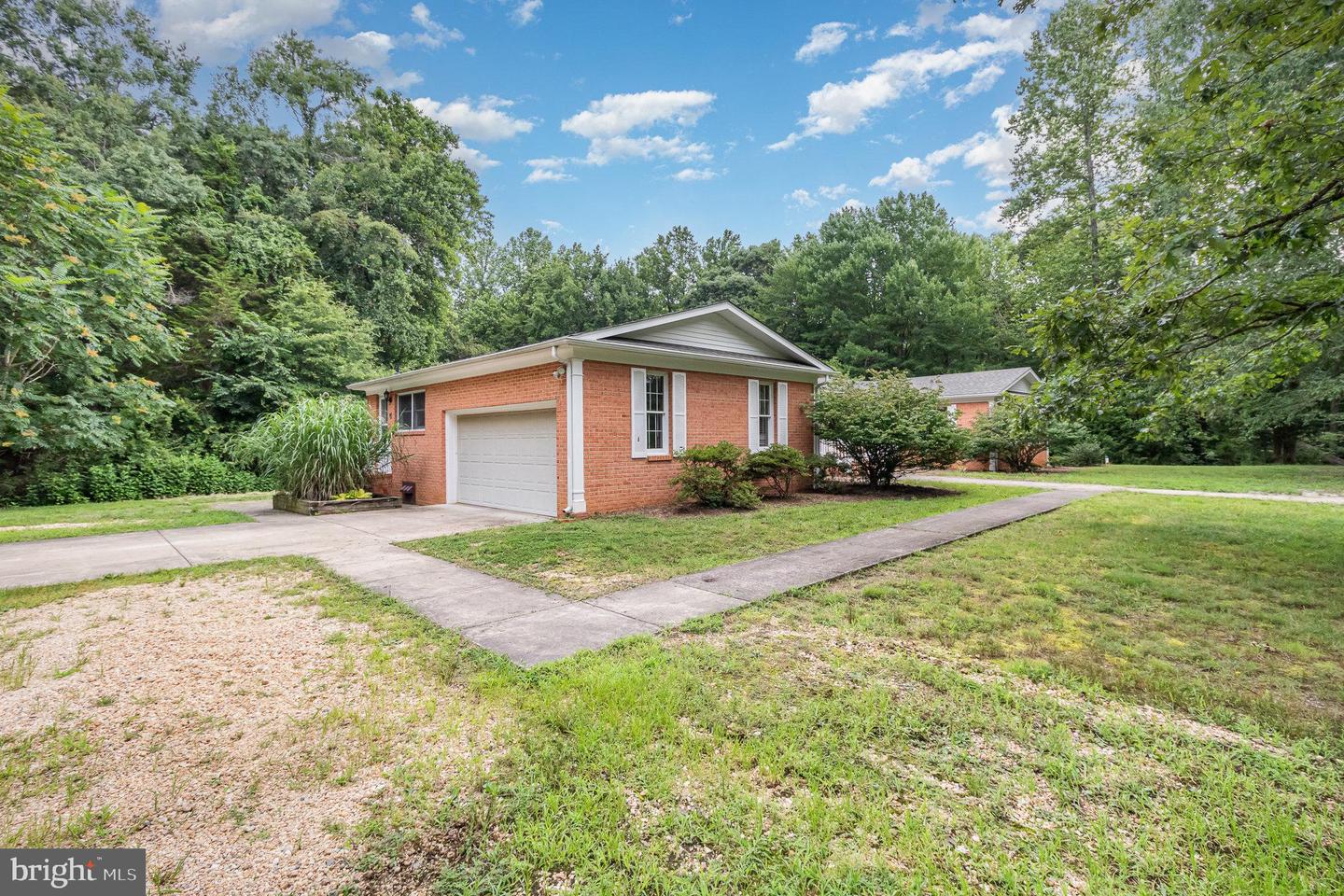 7512 MARMION LN, KING GEORGE, Virginia 22485, 4 Bedrooms Bedrooms, ,3 BathroomsBathrooms,Residential,For sale,7512 MARMION LN,VAKG2006736 MLS # VAKG2006736