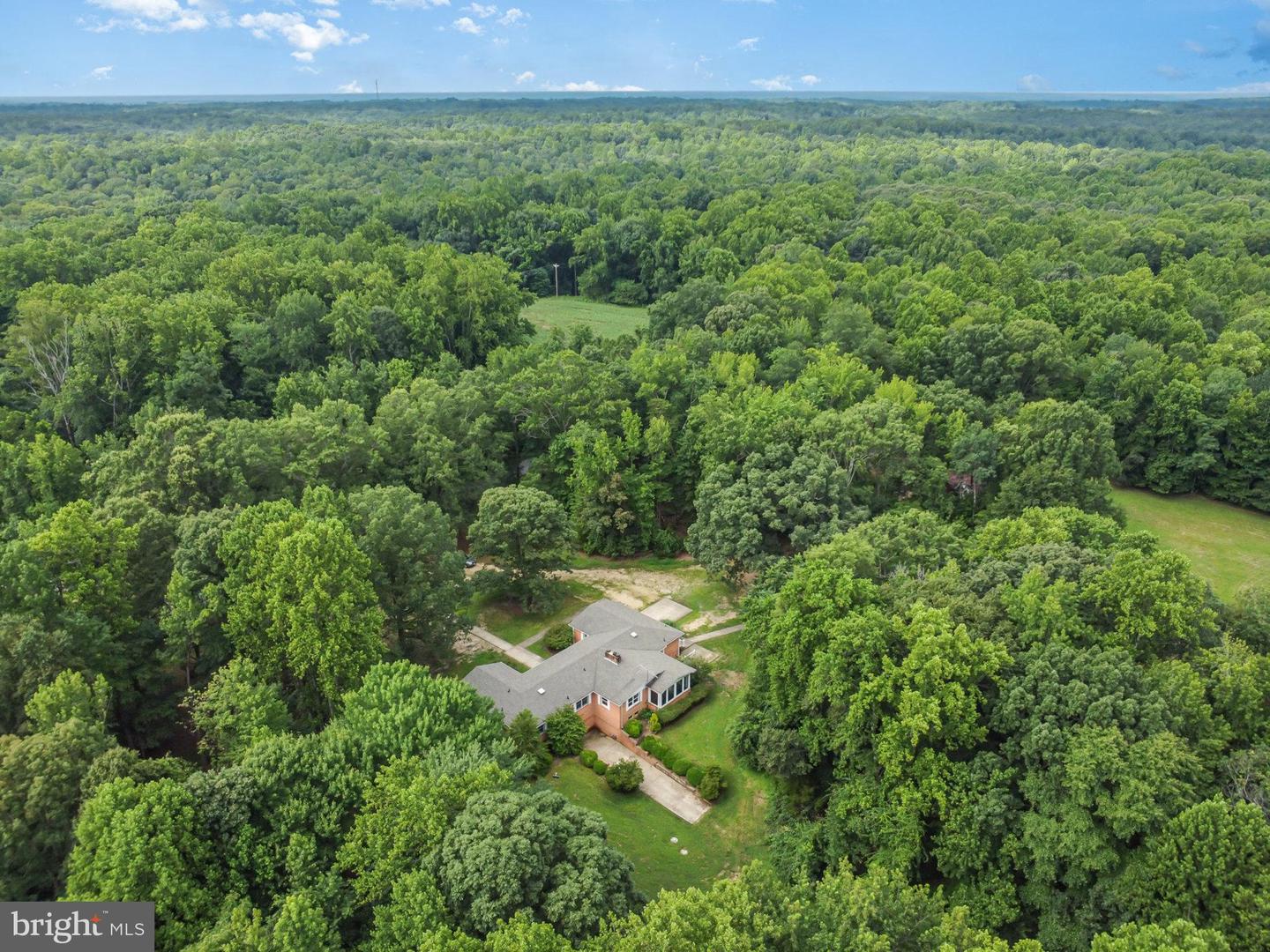 7512 MARMION LN, KING GEORGE, Virginia 22485, 4 Bedrooms Bedrooms, ,3 BathroomsBathrooms,Residential,For sale,7512 MARMION LN,VAKG2006736 MLS # VAKG2006736