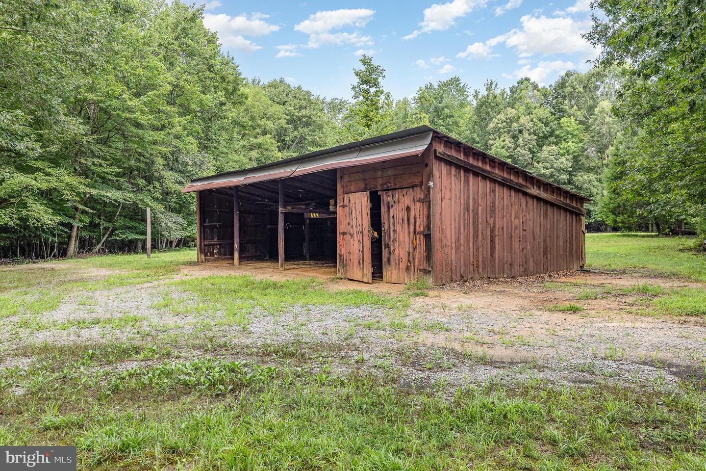 7512 MARMION LN, KING GEORGE, Virginia 22485, 4 Bedrooms Bedrooms, ,3 BathroomsBathrooms,Residential,For sale,7512 MARMION LN,VAKG2006736 MLS # VAKG2006736