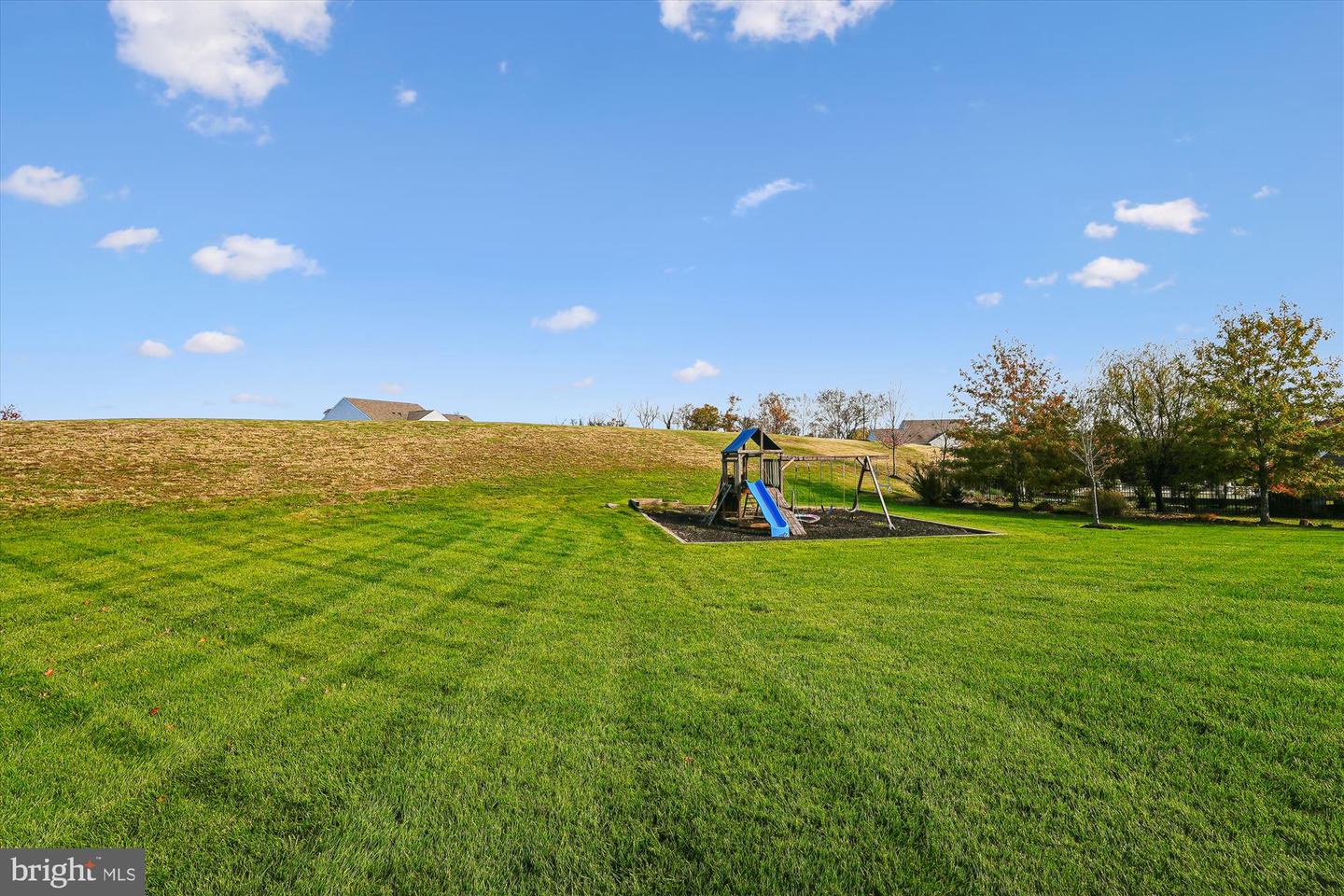 23180 RIVER HIGHLANDS CT, LEESBURG, Virginia 20175, 5 Bedrooms Bedrooms, ,4 BathroomsBathrooms,Residential,For sale,23180 RIVER HIGHLANDS CT,VALO2103504 MLS # VALO2103504