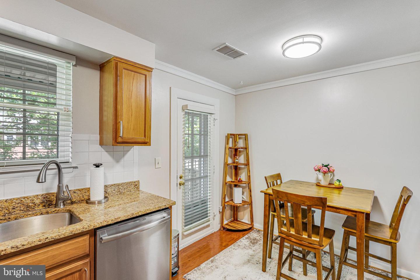 4628-A 28TH RD S #A, ARLINGTON, Virginia 22206, 2 Bedrooms Bedrooms, ,1 BathroomBathrooms,Residential,For sale,4628-A 28TH RD S #A,VAAR2062052 MLS # VAAR2062052 4628-A 28TH RD S #A, ARLINGTON, Virginia 22206, 2 Bedrooms Bedrooms, ,1 BathroomBathrooms,Residential,For sale,4628-A 28TH RD S #A,VAAR2062052 MLS # VAAR2062052