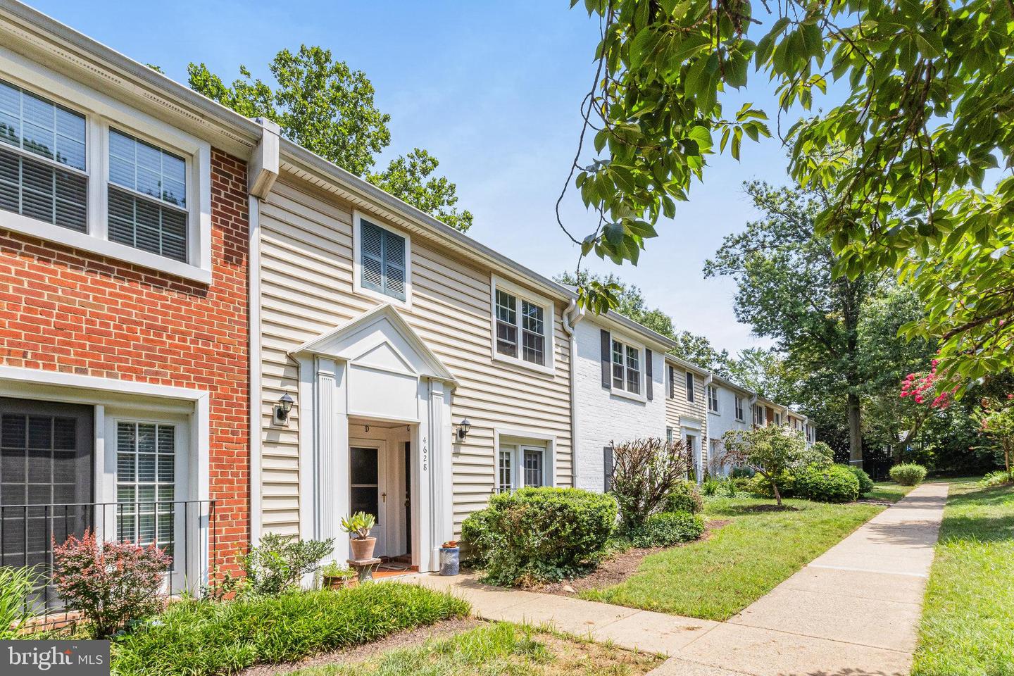 4628-A 28TH RD S #A, ARLINGTON, Virginia 22206, 2 Bedrooms Bedrooms, ,1 BathroomBathrooms,Residential,For sale,4628-A 28TH RD S #A,VAAR2062052 MLS # VAAR2062052 4628-A 28TH RD S #A, ARLINGTON, Virginia 22206, 2 Bedrooms Bedrooms, ,1 BathroomBathrooms,Residential,For sale,4628-A 28TH RD S #A,VAAR2062052 MLS # VAAR2062052