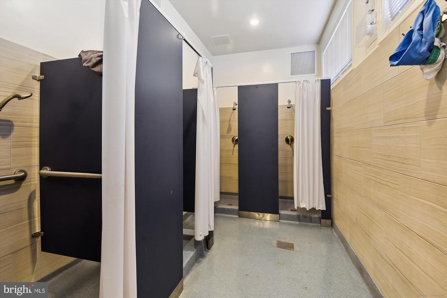 2230 GEORGE C MARSHALL DR #617, FALLS CHURCH, Virginia 22043, 2 Bedrooms Bedrooms, 7 Rooms Rooms,2 BathroomsBathrooms,Residential,For sale,2230 GEORGE C MARSHALL DR #617,VAFX2261006 MLS # VAFX2261006 2230 GEORGE C MARSHALL DR #617, FALLS CHURCH, Virginia 22043, 2 Bedrooms Bedrooms, 7 Rooms Rooms,2 BathroomsBathrooms,Residential,For sale,2230 GEORGE C MARSHALL DR #617,VAFX2261006 MLS # VAFX2261006