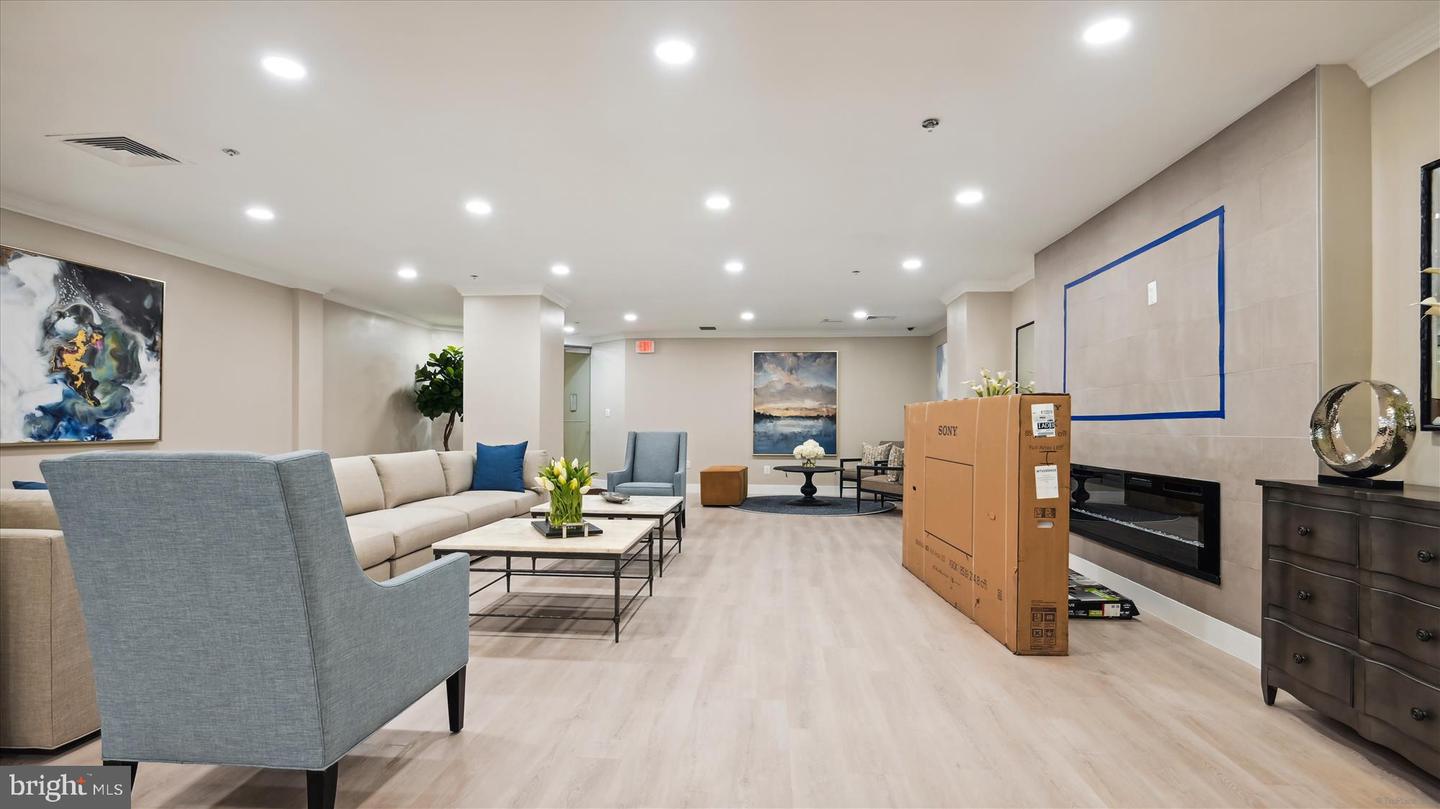 2230 GEORGE C MARSHALL DR #617, FALLS CHURCH, Virginia 22043, 2 Bedrooms Bedrooms, 7 Rooms Rooms,2 BathroomsBathrooms,Residential,For sale,2230 GEORGE C MARSHALL DR #617,VAFX2261006 MLS # VAFX2261006 2230 GEORGE C MARSHALL DR #617, FALLS CHURCH, Virginia 22043, 2 Bedrooms Bedrooms, 7 Rooms Rooms,2 BathroomsBathrooms,Residential,For sale,2230 GEORGE C MARSHALL DR #617,VAFX2261006 MLS # VAFX2261006