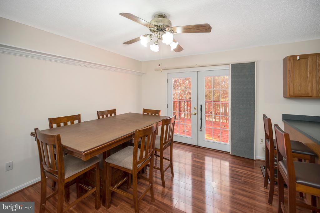 205 FAIRFAX LN, LOCUST GROVE, Virginia 22508, 4 Bedrooms Bedrooms, ,3 BathroomsBathrooms,Residential,205 FAIRFAX LN,VAOR2012730 MLS # VAOR2012730