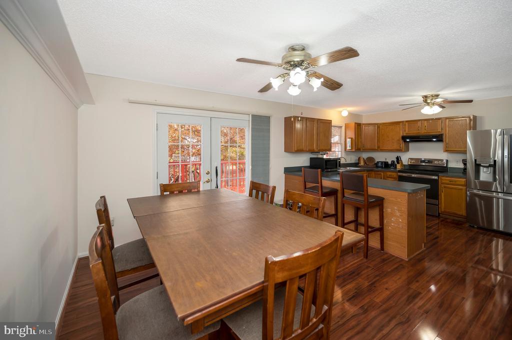 205 FAIRFAX LN, LOCUST GROVE, Virginia 22508, 4 Bedrooms Bedrooms, ,3 BathroomsBathrooms,Residential,205 FAIRFAX LN,VAOR2012730 MLS # VAOR2012730