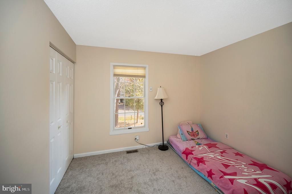 205 FAIRFAX LN, LOCUST GROVE, Virginia 22508, 4 Bedrooms Bedrooms, ,3 BathroomsBathrooms,Residential,205 FAIRFAX LN,VAOR2012730 MLS # VAOR2012730