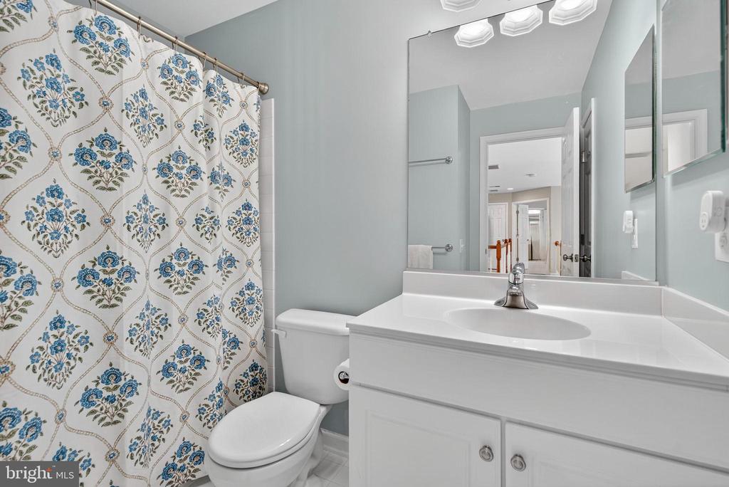 7631 MOVERN LN, WARRENTON, Virginia, 4 Bedrooms Bedrooms, ,3 BathroomsBathrooms,Residential,7631 MOVERN LN,VAFQ2019592 MLS # VAFQ2019592 7631 MOVERN LN, WARRENTON, Virginia, 4 Bedrooms Bedrooms, ,3 BathroomsBathrooms,Residential,7631 MOVERN LN,VAFQ2019592 MLS # VAFQ2019592