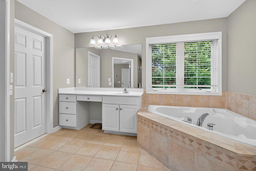 7631 MOVERN LN, WARRENTON, Virginia, 4 Bedrooms Bedrooms, ,3 BathroomsBathrooms,Residential,7631 MOVERN LN,VAFQ2019592 MLS # VAFQ2019592 7631 MOVERN LN, WARRENTON, Virginia, 4 Bedrooms Bedrooms, ,3 BathroomsBathrooms,Residential,7631 MOVERN LN,VAFQ2019592 MLS # VAFQ2019592