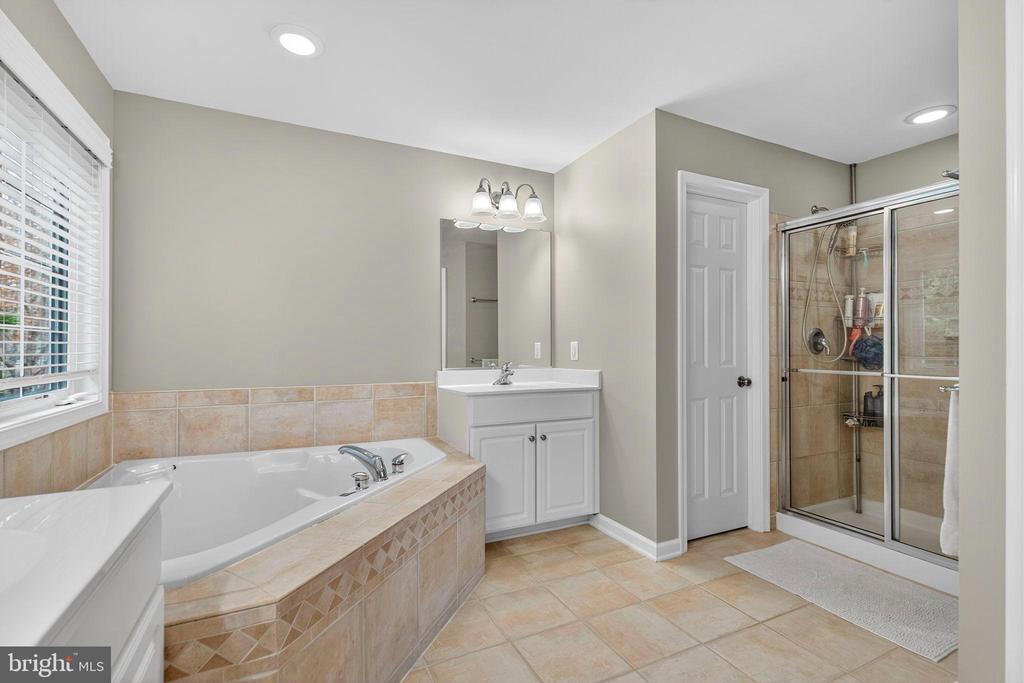 7631 MOVERN LN, WARRENTON, Virginia, 4 Bedrooms Bedrooms, ,3 BathroomsBathrooms,Residential,7631 MOVERN LN,VAFQ2019592 MLS # VAFQ2019592 7631 MOVERN LN, WARRENTON, Virginia, 4 Bedrooms Bedrooms, ,3 BathroomsBathrooms,Residential,7631 MOVERN LN,VAFQ2019592 MLS # VAFQ2019592