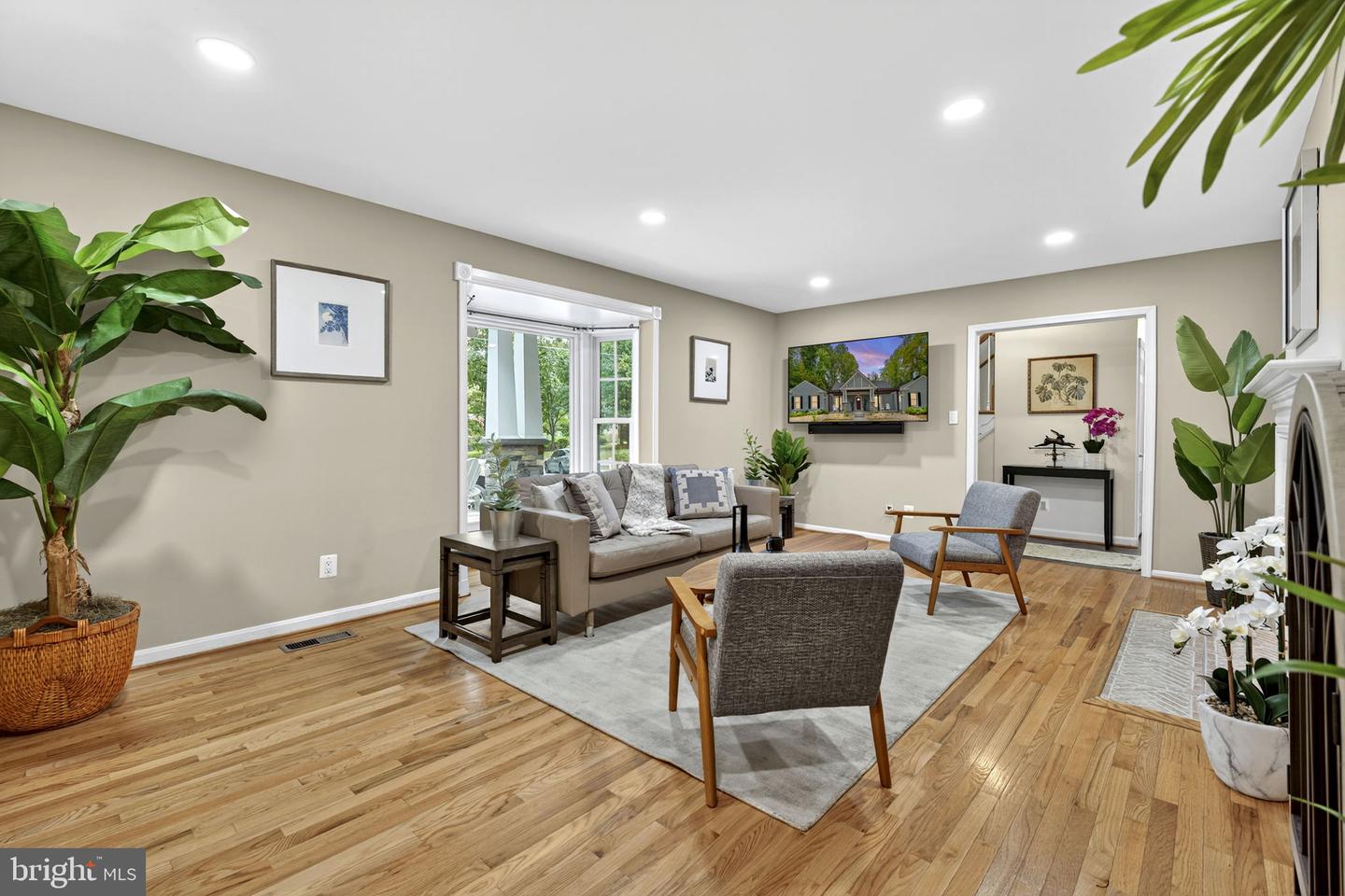 7405 SHENANDOAH AVE, ANNANDALE, Virginia 22003, 6 Bedrooms Bedrooms, ,3 BathroomsBathrooms,Residential,For sale,7405 SHENANDOAH AVE,VAFX2263868 MLS # VAFX2263868 7405 SHENANDOAH AVE, ANNANDALE, Virginia 22003, 6 Bedrooms Bedrooms, ,3 BathroomsBathrooms,Residential,For sale,7405 SHENANDOAH AVE,VAFX2263868 MLS # VAFX2263868