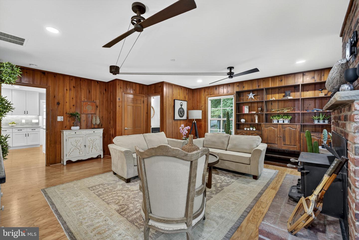 7405 SHENANDOAH AVE, ANNANDALE, Virginia 22003, 6 Bedrooms Bedrooms, ,3 BathroomsBathrooms,Residential,For sale,7405 SHENANDOAH AVE,VAFX2263868 MLS # VAFX2263868 7405 SHENANDOAH AVE, ANNANDALE, Virginia 22003, 6 Bedrooms Bedrooms, ,3 BathroomsBathrooms,Residential,For sale,7405 SHENANDOAH AVE,VAFX2263868 MLS # VAFX2263868