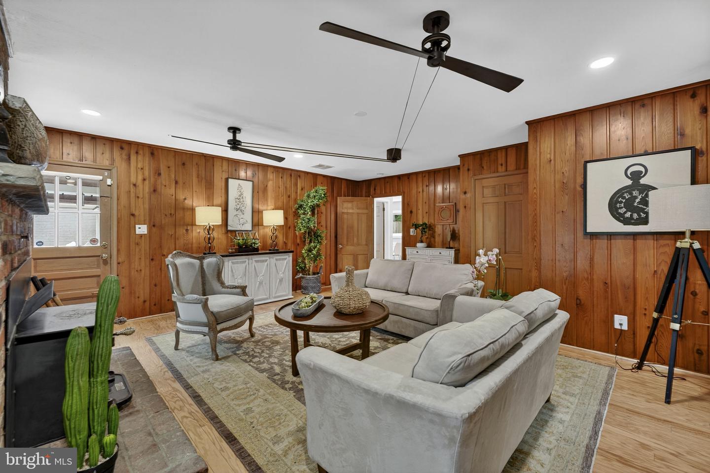 7405 SHENANDOAH AVE, ANNANDALE, Virginia 22003, 6 Bedrooms Bedrooms, ,3 BathroomsBathrooms,Residential,For sale,7405 SHENANDOAH AVE,VAFX2263868 MLS # VAFX2263868 7405 SHENANDOAH AVE, ANNANDALE, Virginia 22003, 6 Bedrooms Bedrooms, ,3 BathroomsBathrooms,Residential,For sale,7405 SHENANDOAH AVE,VAFX2263868 MLS # VAFX2263868