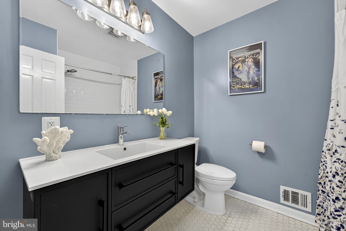 7405 SHENANDOAH AVE, ANNANDALE, Virginia 22003, 6 Bedrooms Bedrooms, ,3 BathroomsBathrooms,Residential,For sale,7405 SHENANDOAH AVE,VAFX2263868 MLS # VAFX2263868 7405 SHENANDOAH AVE, ANNANDALE, Virginia 22003, 6 Bedrooms Bedrooms, ,3 BathroomsBathrooms,Residential,For sale,7405 SHENANDOAH AVE,VAFX2263868 MLS # VAFX2263868