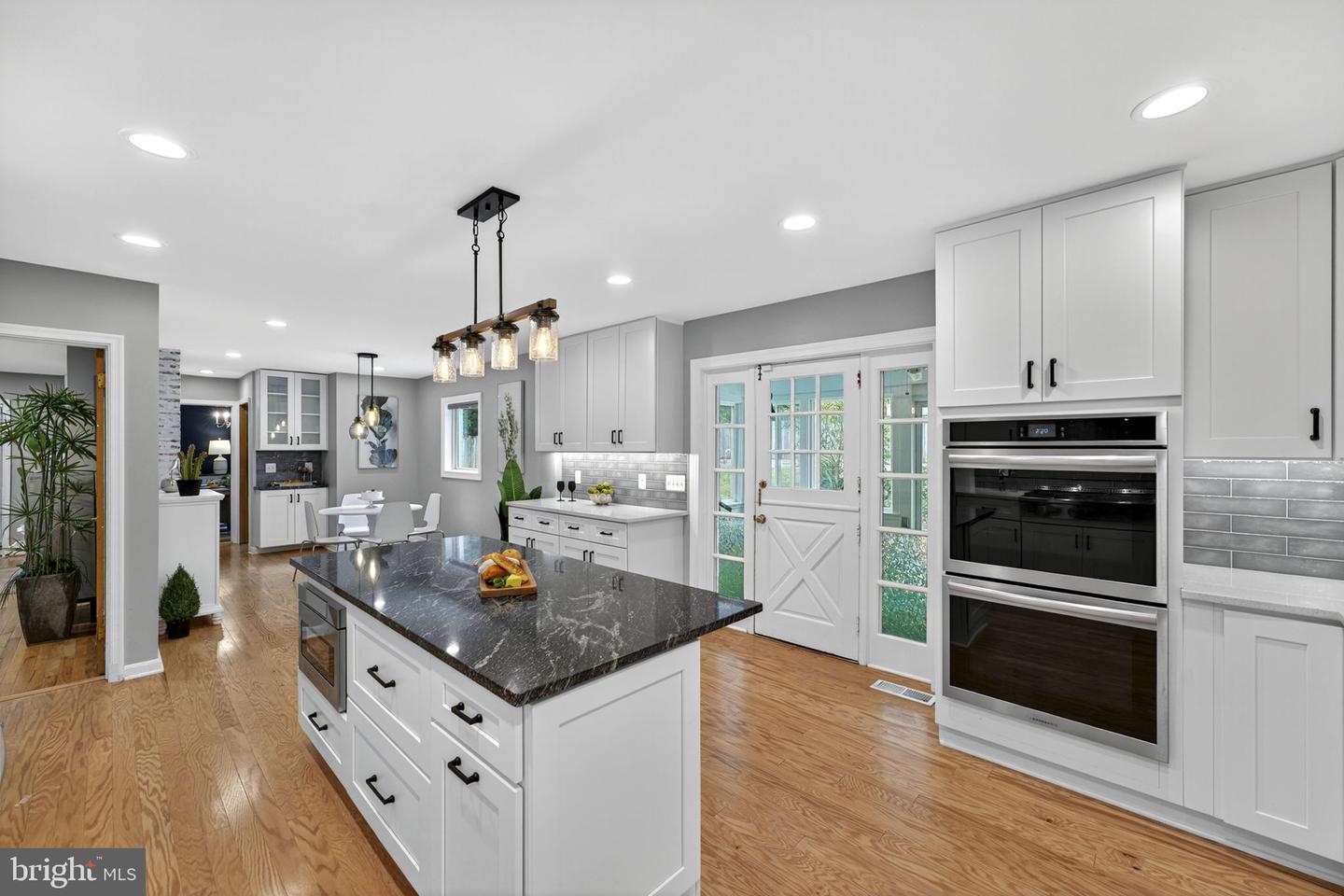 7405 SHENANDOAH AVE, ANNANDALE, Virginia 22003, 6 Bedrooms Bedrooms, ,3 BathroomsBathrooms,Residential,For sale,7405 SHENANDOAH AVE,VAFX2263868 MLS # VAFX2263868 7405 SHENANDOAH AVE, ANNANDALE, Virginia 22003, 6 Bedrooms Bedrooms, ,3 BathroomsBathrooms,Residential,For sale,7405 SHENANDOAH AVE,VAFX2263868 MLS # VAFX2263868