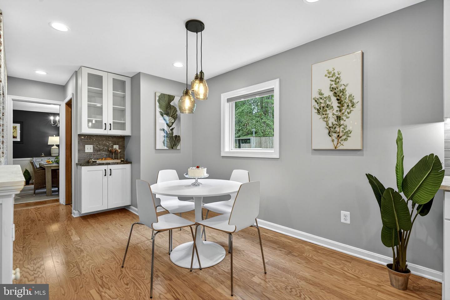 7405 SHENANDOAH AVE, ANNANDALE, Virginia 22003, 6 Bedrooms Bedrooms, ,3 BathroomsBathrooms,Residential,For sale,7405 SHENANDOAH AVE,VAFX2263868 MLS # VAFX2263868 7405 SHENANDOAH AVE, ANNANDALE, Virginia 22003, 6 Bedrooms Bedrooms, ,3 BathroomsBathrooms,Residential,For sale,7405 SHENANDOAH AVE,VAFX2263868 MLS # VAFX2263868