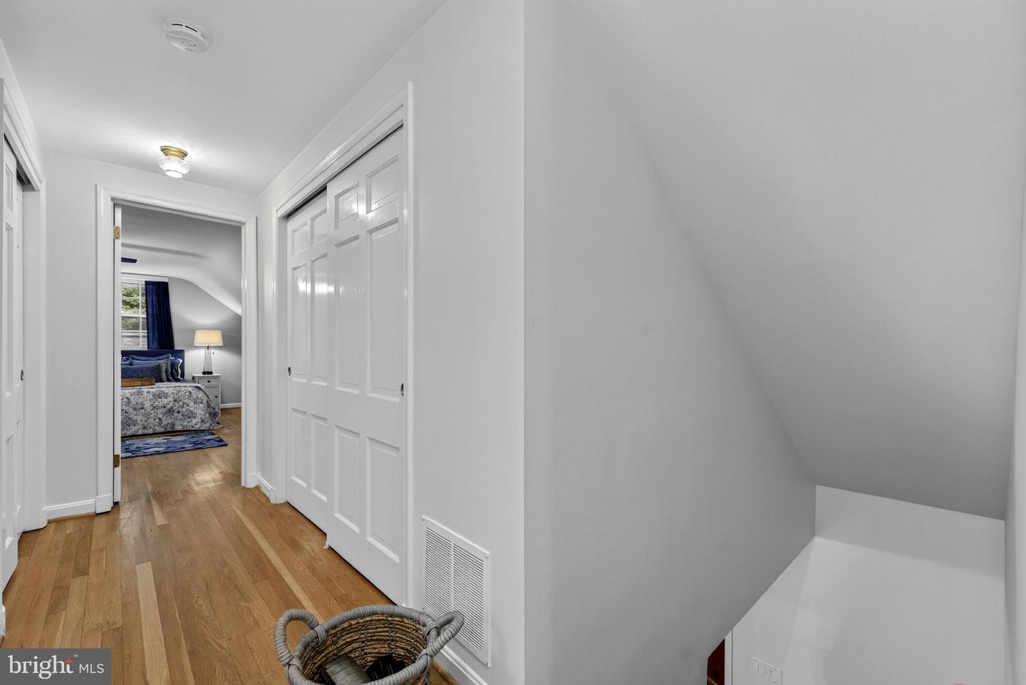 7405 SHENANDOAH AVE, ANNANDALE, Virginia 22003, 6 Bedrooms Bedrooms, ,3 BathroomsBathrooms,Residential,For sale,7405 SHENANDOAH AVE,VAFX2263868 MLS # VAFX2263868 7405 SHENANDOAH AVE, ANNANDALE, Virginia 22003, 6 Bedrooms Bedrooms, ,3 BathroomsBathrooms,Residential,For sale,7405 SHENANDOAH AVE,VAFX2263868 MLS # VAFX2263868