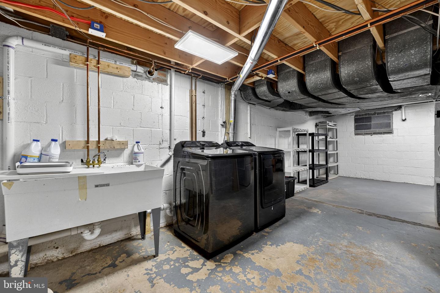 7405 SHENANDOAH AVE, ANNANDALE, Virginia 22003, 6 Bedrooms Bedrooms, ,3 BathroomsBathrooms,Residential,For sale,7405 SHENANDOAH AVE,VAFX2263868 MLS # VAFX2263868 7405 SHENANDOAH AVE, ANNANDALE, Virginia 22003, 6 Bedrooms Bedrooms, ,3 BathroomsBathrooms,Residential,For sale,7405 SHENANDOAH AVE,VAFX2263868 MLS # VAFX2263868