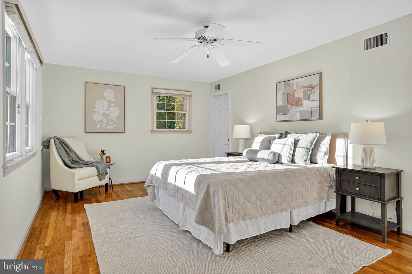 153 EAST ST NE, VIENNA, Virginia 22180, 3 Bedrooms Bedrooms, ,2 BathroomsBathrooms,Residential,For sale,153 EAST ST NE,VAFX2264146 MLS # VAFX2264146 153 EAST ST NE, VIENNA, Virginia 22180, 3 Bedrooms Bedrooms, ,2 BathroomsBathrooms,Residential,For sale,153 EAST ST NE,VAFX2264146 MLS # VAFX2264146