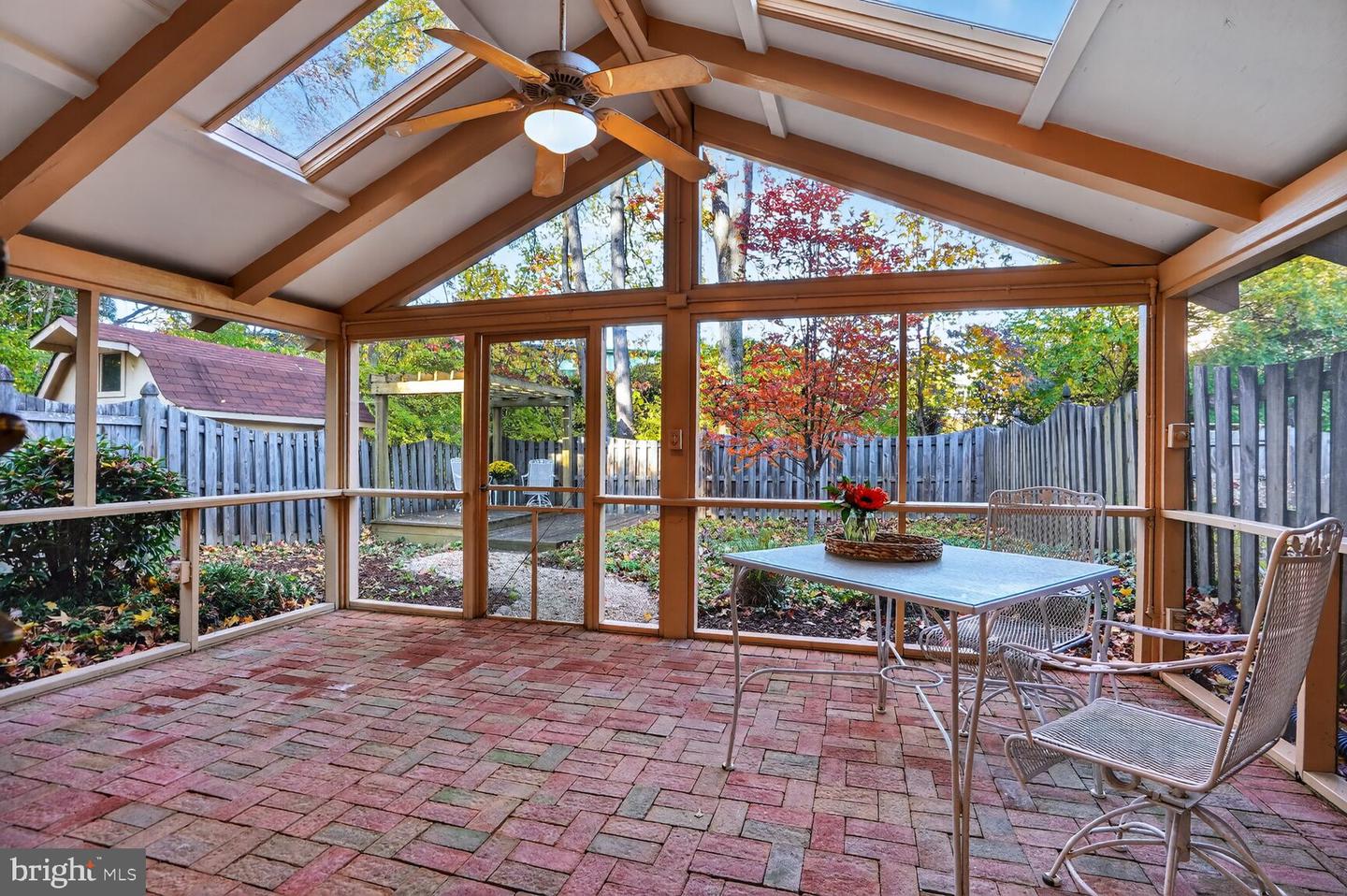 153 EAST ST NE, VIENNA, Virginia 22180, 3 Bedrooms Bedrooms, ,2 BathroomsBathrooms,Residential,For sale,153 EAST ST NE,VAFX2264146 MLS # VAFX2264146 153 EAST ST NE, VIENNA, Virginia 22180, 3 Bedrooms Bedrooms, ,2 BathroomsBathrooms,Residential,For sale,153 EAST ST NE,VAFX2264146 MLS # VAFX2264146